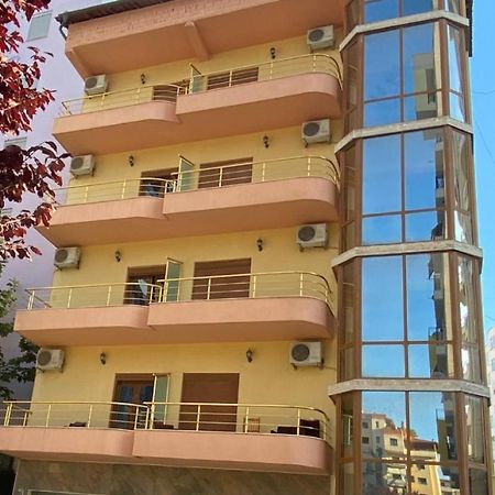 Hotel Edland Vlorë 外观 照片