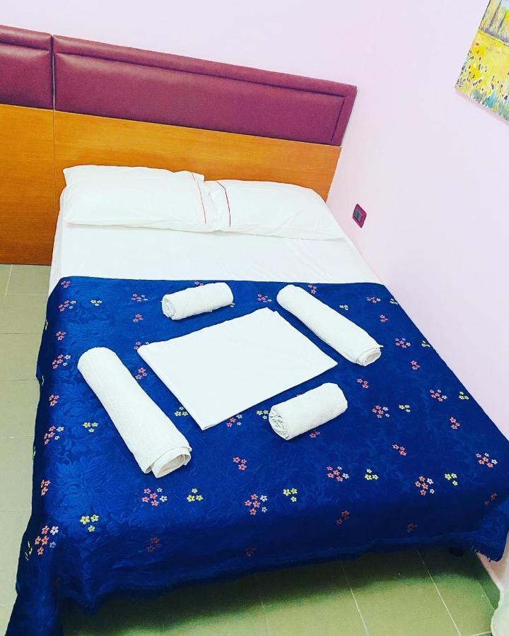 Hotel Edland Vlorë 外观 照片