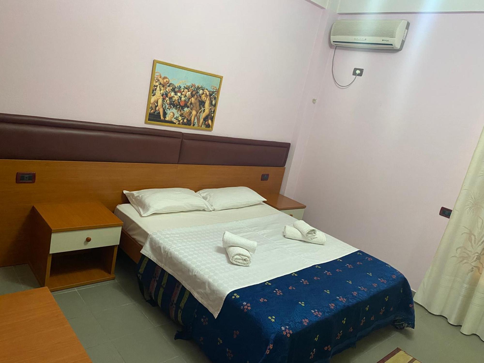 Hotel Edland Vlorë 外观 照片