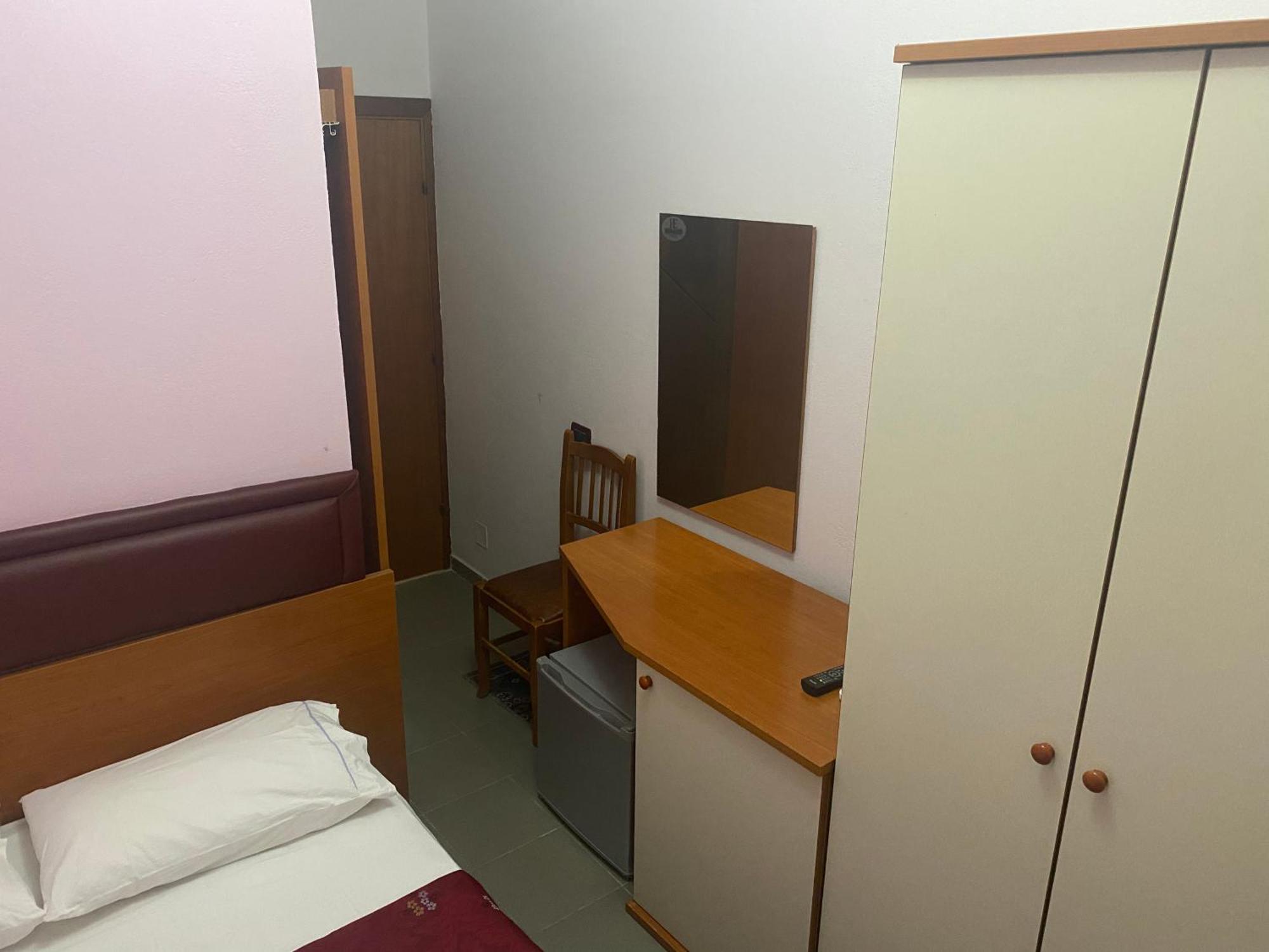 Hotel Edland Vlorë 外观 照片