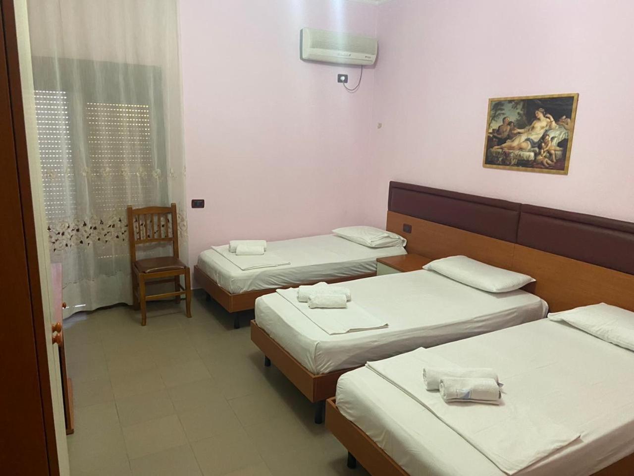 Hotel Edland Vlorë 外观 照片